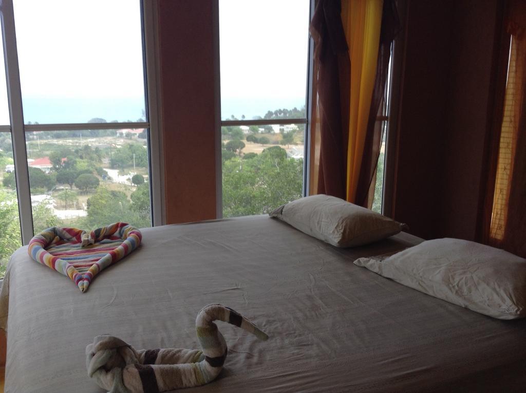 Hotel Welcoming Vibes Treasure Beach Habitación foto